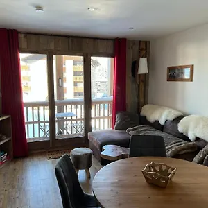 https://les-carroz-d-araches.hotels-rhonealpes.com